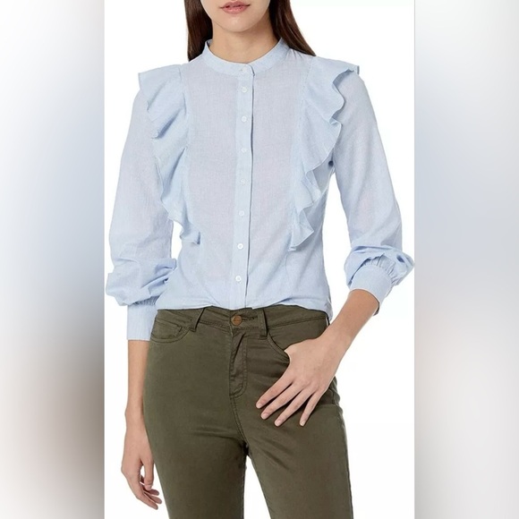 Cupcakes & Cashmere Striped Button Down Top Blue White Ruffled Size XS NWT - Picture 1 of 12